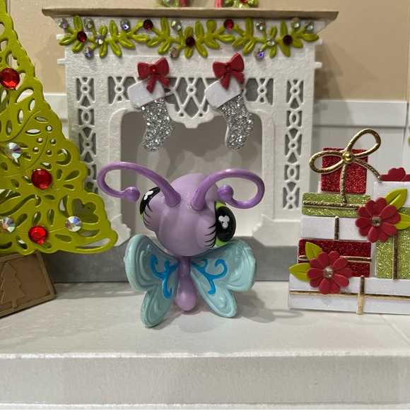 Littlest Pet Shop LPS Purple and Blue Butterfly #478 - Picture 4 of 4